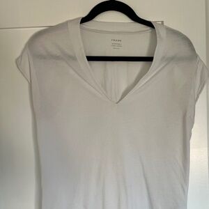 Frame Le Mid Rise V neck, size S